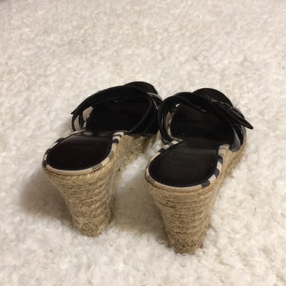Burberry Wedge - Picture 4 of 8